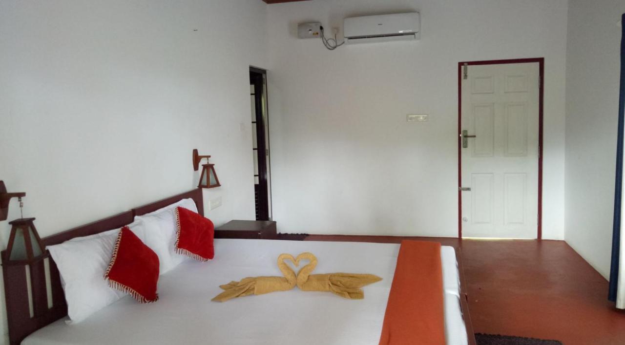 Loveshore Marari ماراريكولام المظهر الخارجي الصورة